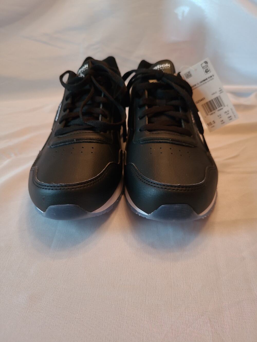 NWT Reebok Classic Harman Run S Black White Ice Sole Men's Size 10.5 GZ5451